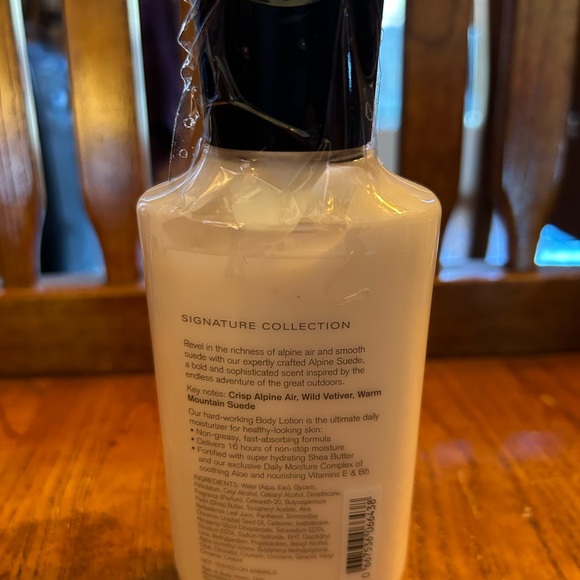 Bath & Body Works Mens Alpine Suede 8 oz Body Lotion - Picture 5 of 5